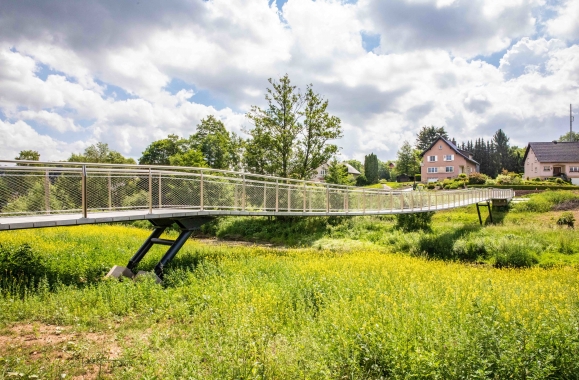 Nouvelle passerelle filigrane à Bissen