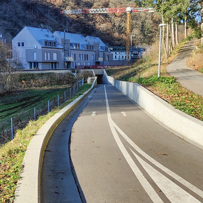 Souterrain et piste cyclable (15 092)